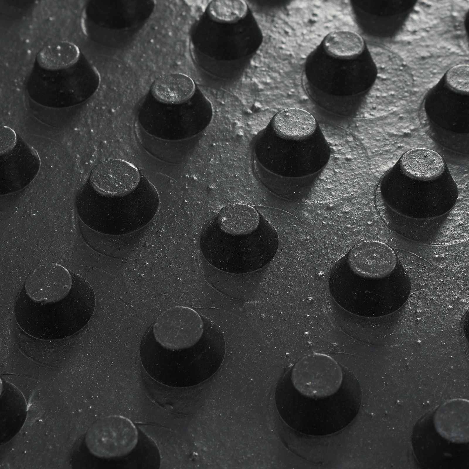 Dimpled Drainage Sheet Schwarz Hdpe